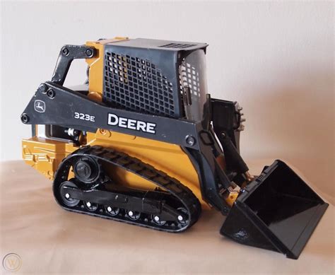 john deere 323e compact track loader 1 16 scale|1:16 Scale .